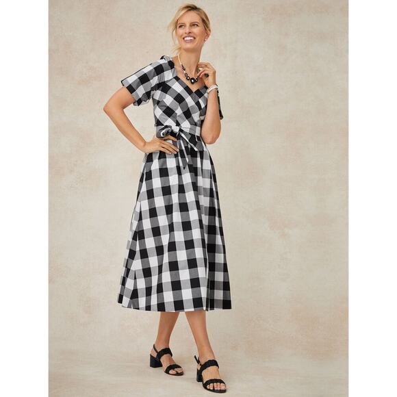 NWT Talbots Women's Black White Zinnia Gingham Fit & Flare Poplin Dress Size 10 - Picture 2 of 9